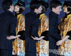 女明星摸自己私处,女明星自摸写真引发热议